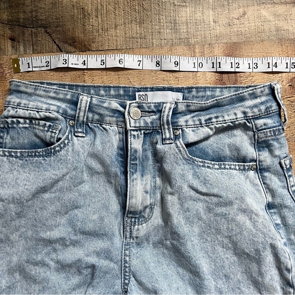 women’s rsq vintage mom jeans - Picture 6 of 9
